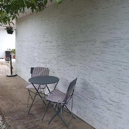 Maisonnette 1chambre A 5mn Plage Διαμέρισμα