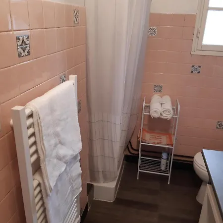 Maisonnette 1chambre A 5mn Plage